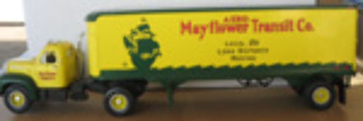 B61 Mack Semi Trailer - Mayflower Removals